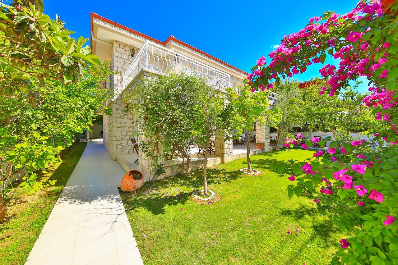 Alacati Sorf Hotel Exterior photo